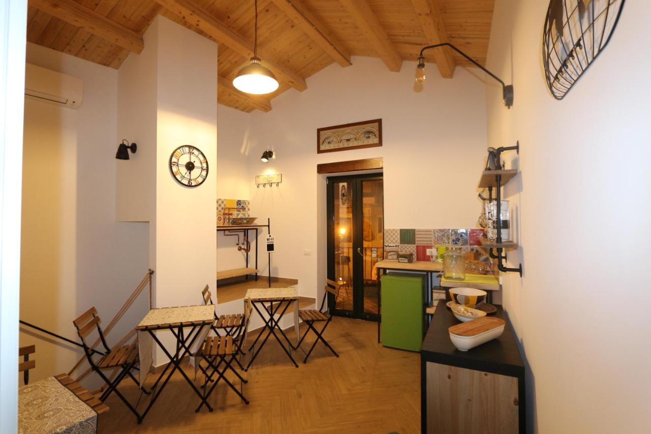 Torre'S Camere & Caffe Monreale Exteriör bild